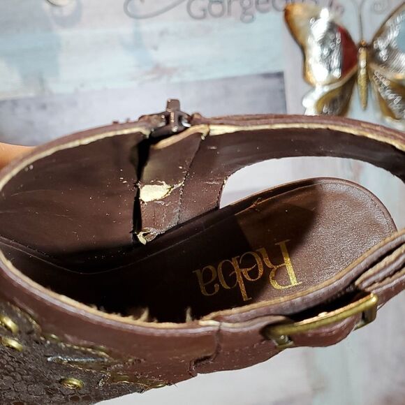 Reba Brown 6M Brown Studded Peep Toe Heels Shoes - Picture 6 of 10